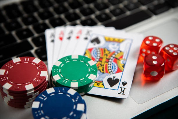 Live roulette wheel and betting interface on mega777 platform