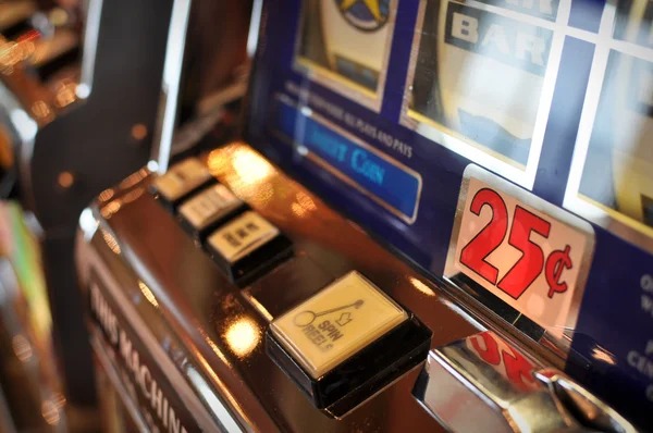 mega777 deposit flow showing QRIS, e-wallet, and bank transfer options